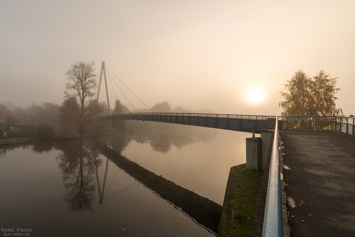Brücke im Nebel - Katzengrabensteg - 1395