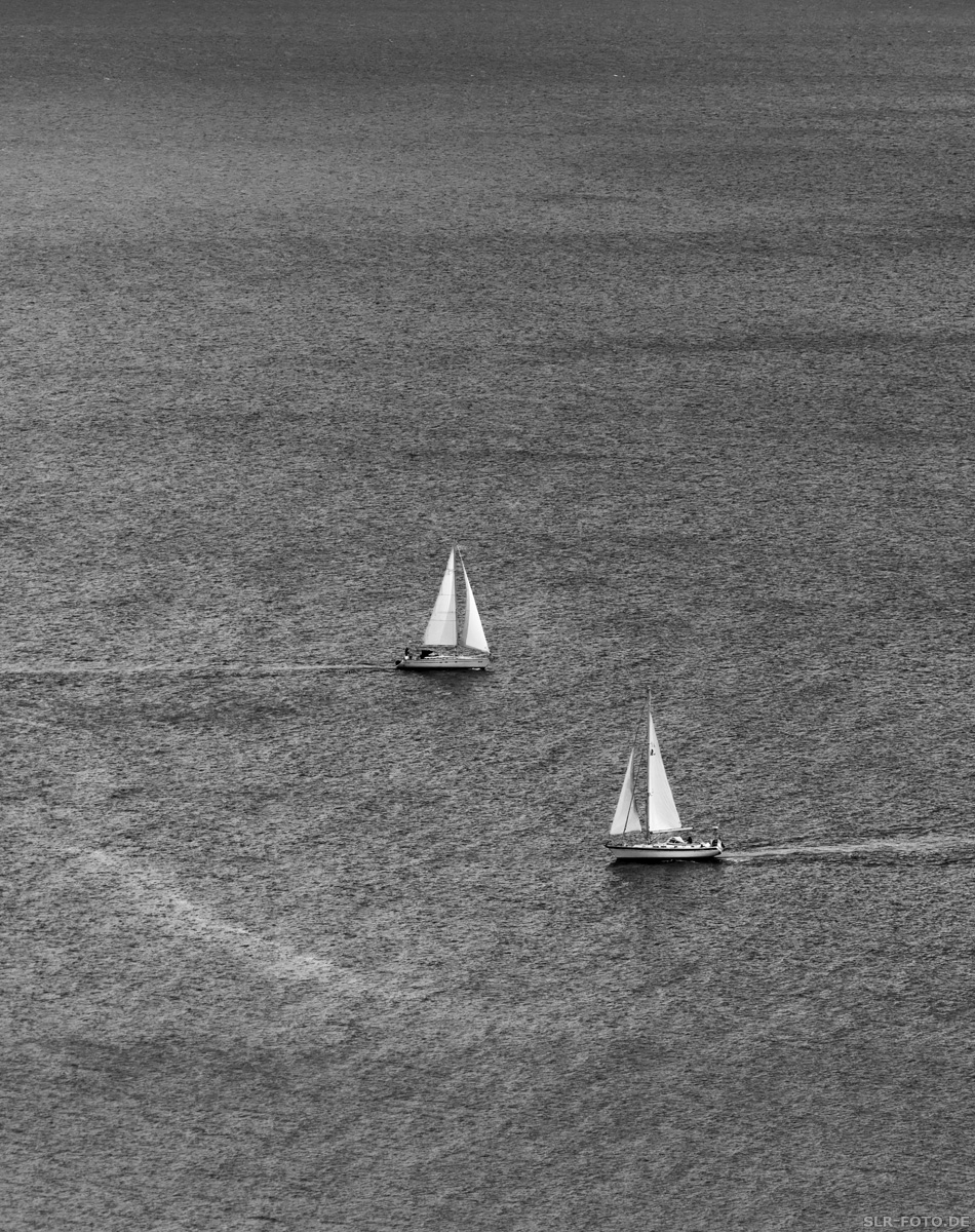 Zwei Segelboote auf der Ostsee - Vogelperspektive